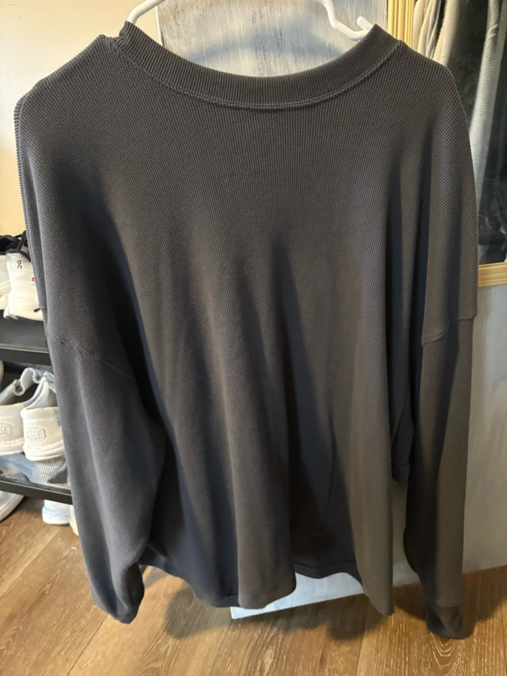 Abercrombie & Fitch Cream Sweatshirt L/XL - Picture 1 of 3